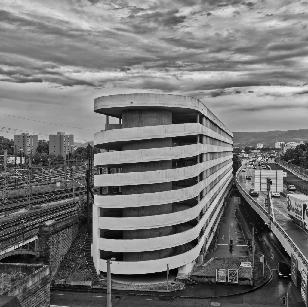 Roche Parking Garage